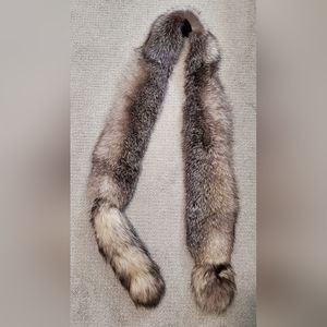 Woman's Vintage Fur Scarf Approximately 80 inches long